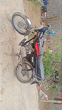 موديل 2021 • بحاجة تصليح • اوراق اصلية