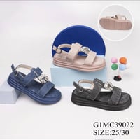 صندل بناتي • مقاس ٢٥-٣٦ • توصيل لجميع المحافظات