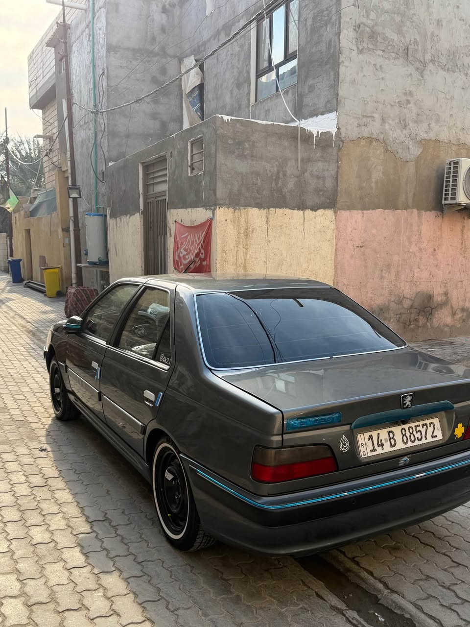 بيجو 24 بيه باردين حره بسمي سياره ع ايدي رايده 83وبيه مجال حت لو مراوس وأنطي فرق أي ستفسار ع الرقم *********** البصرة, العراق
