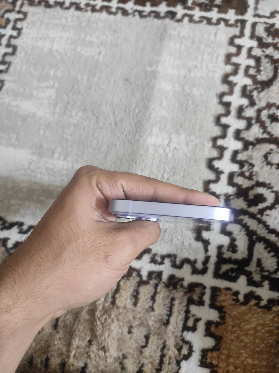 ايفون 14 بلاص
ذاكرة 128 دبل سيمكرت 
نموذج m/za
بطارية 83 شرط شرط ما مفتوح كلة شرط 
شخط مابي 100/100 نضافتو 
سعر 525 الف 
***********
