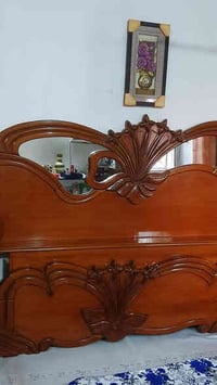 عرفه نوم مستعمله نضيفه كلش وصاج اصلي السعر مليون وبي مجال للشراي مكاني...