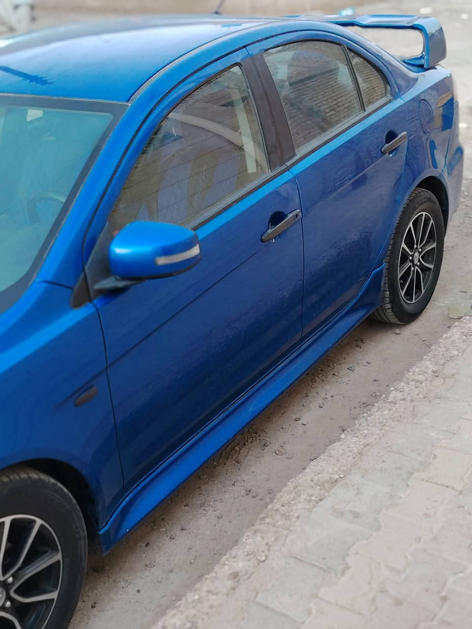 السلام عليكم لانسر قرش موديل ١٧ سياره حلوه وجاهزه مكينه كير كفاله تبريد ثلج حداديه سياره رقم أربيل حادثه حلو وسونارها موضح بالصور سعرها ١٠٥ وبيها مجال خاص مغلق رجائا لميعجبه لمنشور يترك أثر طيب لاتصال ***********
