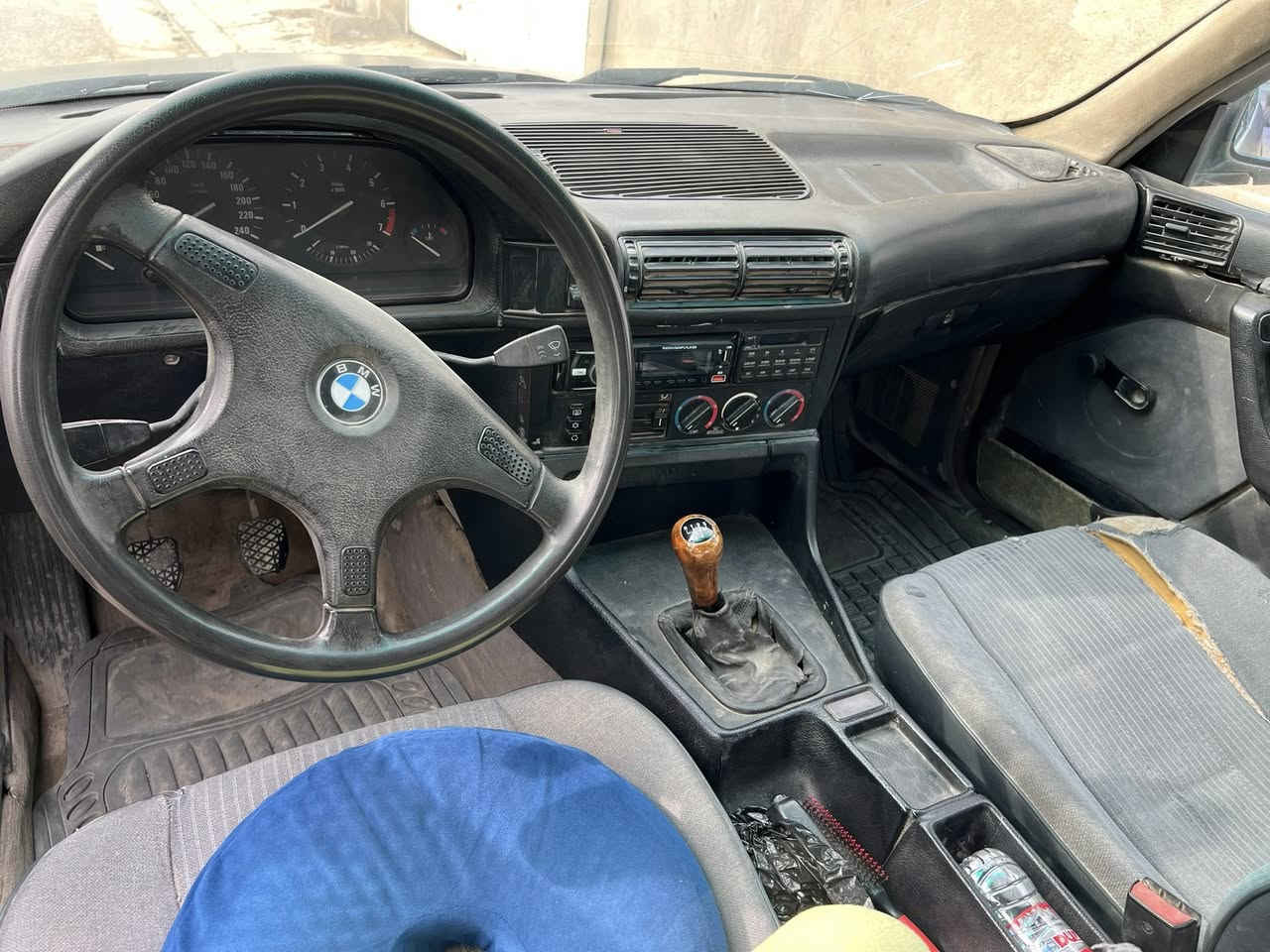 السلام عليكم 520سنويه لل 2030بسمي سياره بيها نواقص المحرك بدايت بخار السعر39مكان نجف ***********
