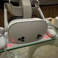 وبركاته ميتا كويست 3s الذاكرة 128 💾 النظافة بحالة الجديد استخدام ساعات...