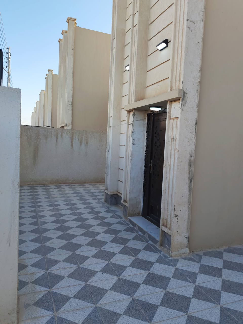 دار للأيجار مجمع طيبة ٢
٣٥٠ الف
٣ غرف نوم
للتفاصيل
***********
