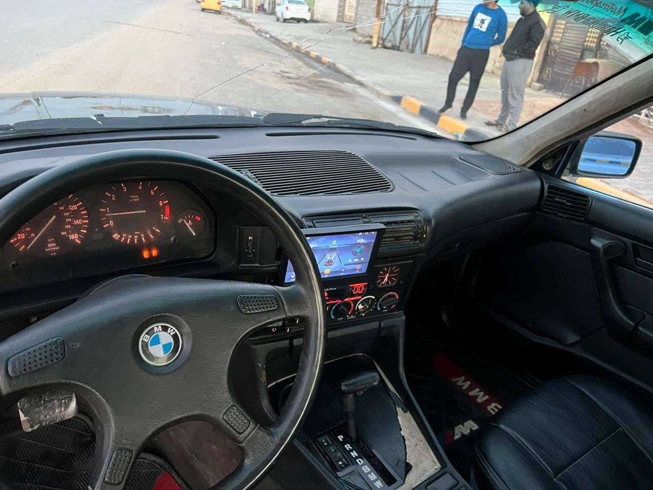 بي ام 525 جاهز *********** السعر 58 مكان النجف
