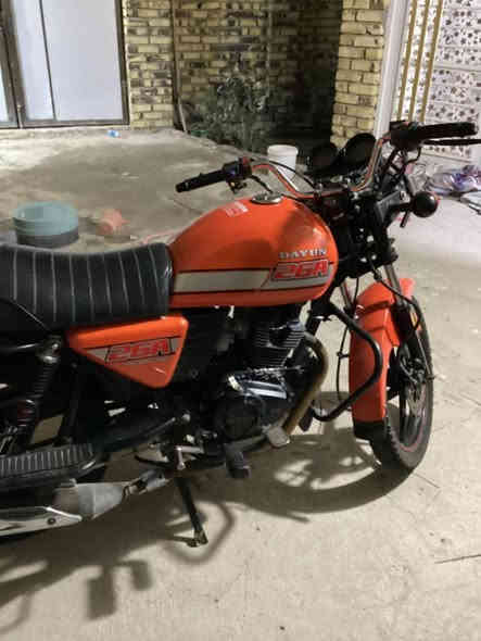 دايوان ٢٠٢٢ للبيع ما مفتوحه ولا مشتغله دلفري مال واحد يشتغل بالمستشفى بس يروح للدوام ويرجع السعر ١٥٥٠٠٠٠ وبيه مجال شي قليل للتواصل ***********
