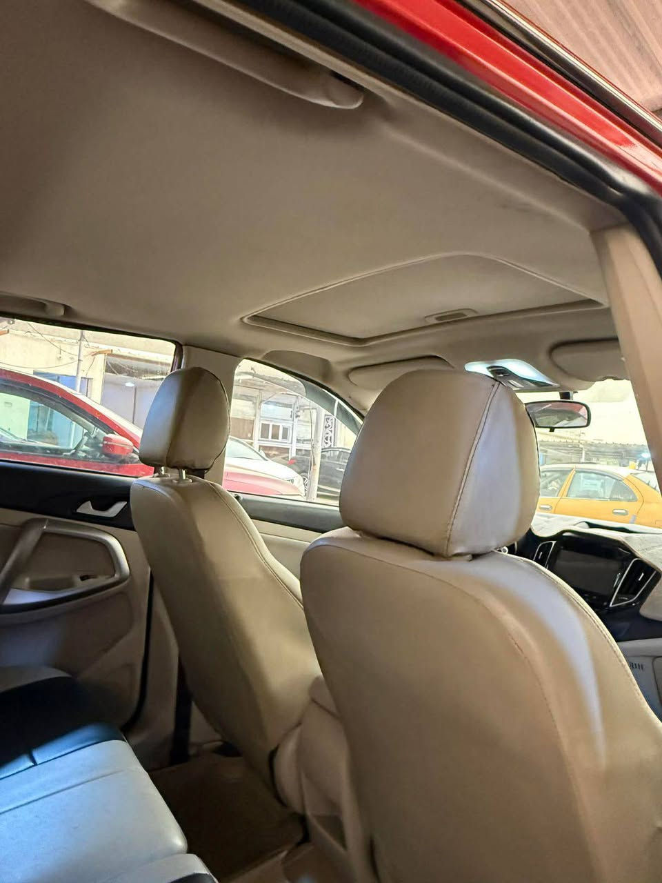 تيكو فايف 2018 سياره مكفوله رقم بغدادتحويل مباشر كلين
مواصفات السياره : -
1- مكينـة.;VVT2000 ✅
2- سيارة سبورت وعادي ✅
3- تحكم ستيرن ✅
4- حساسات خلفيه ☑️
5- طارات مقاس 17 ☑️
6- شاشه لمس بلاد✅
7- كامـرة خلفيـة ☑️
9- تبريد سبع سرعات✅
10- كير  سبع نمر ميكانيكي ✅
11- سيارة دفع امامي ✅
12- نظام  مانع انزلاق ✅
13- نظام ( Cruise ) تثبيت سرعة
15 - تخم تاير جديد وكالة ✅
16 - لوحت عدادات الكترونية ✅
17 -فتحه بلقماره  ✅
19 -كشنات جلد  +بصمة ✅
 20-دواخل بيجي 🔱
21-ماشيه 85
سعر 90 وبيها مجال 
اتصال ***********
