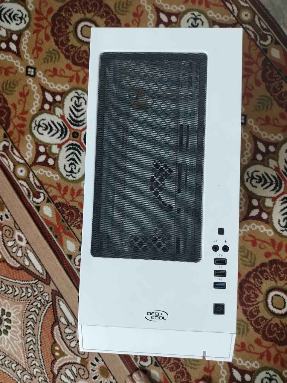 Case deepcool matrexx 55v3
60 الف
------
Cooler corsair H115i PRO 280m
٥٠ الف
------

Ram DDR 4 8g 2*4
٢٥ الف
------
Power supply 650w corsair vs650
٤٠ الف
***********
مكان بغداد الشعب
توصيل موجود داخل بغداد فقط
