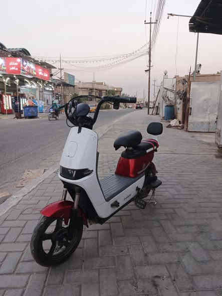 سلام عليكم دراجه شحن حجم 14دراجه جديده كامله مكمله ملشي مابيه بس رايدله باتريات خربانات المحافضه البصره 
المكان المركز البصره
الهاتف ***********
السعر. 110وبيه مجال
متواجد بس واتساب ومن تجون انطيكم رقم غير وتتواصلون وياي
