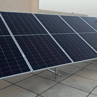 طاقة شمسية • انفرتر ٦Kw • بطارية ١٠Kw