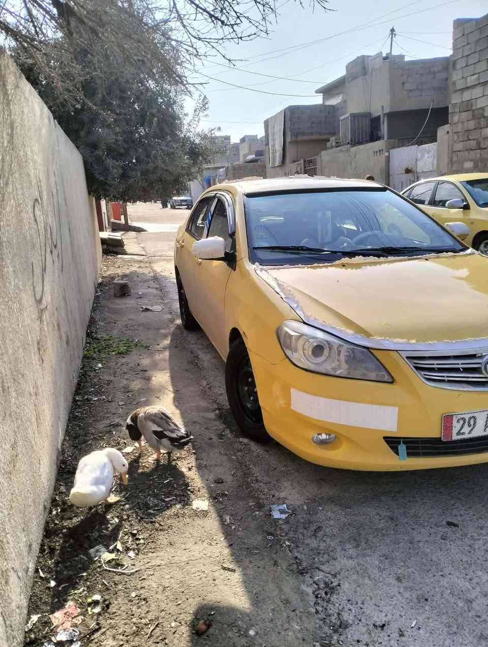 السلام عليكم بي واي دي جي 3 موديل 2013 رقم واسط انكليزي بسمي كاربون بانزين بيه هيئه وغرامات صفر كير محرك شرط تدفئه تبريد شرط ضرر بوند وجاملغ امامي 
الرقم *********** 
الرقم ***********
مكان موصل حي الزهراء 
السعر 43 وبيه مجال
