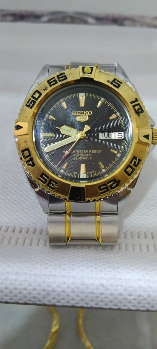 مسائكم محبة وسعادة نقدم لكم اجمل الهدايا لهذا  اليوم


**إذا كنت صاحب هذا الإعلان وتريد حذفه لأي سبب، رجاءا أرسل رسالة إلى الدعم الفني**