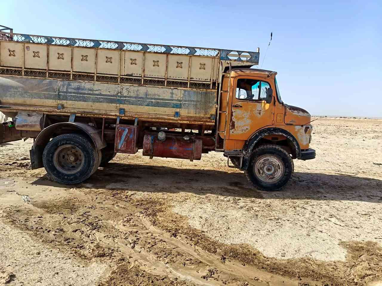 سلام عليكم ابو بردين للبيع سياره مكفوله من شاسي له كسن 
كير مشروطات مديل 82مكلف بنشر ‏‪***********‬‏
