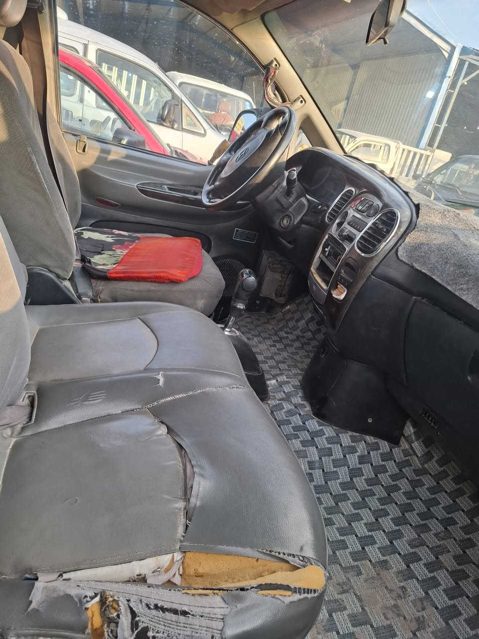 موديل ٢٠٠٧ نظيفه بلاديه جاهزه ستفسار ***********بوحيدرسعر ٧٥
