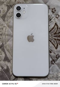 آيفون ١١ • ١٢٨ • ابيض
