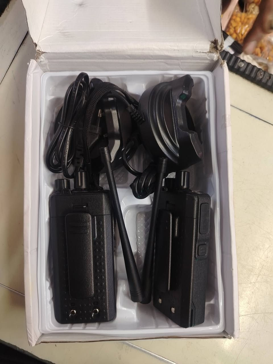 لاسلكي شركه باوفنيج الصينيه عدد 2 كامل مع المحتويات سعر خاص ***********
