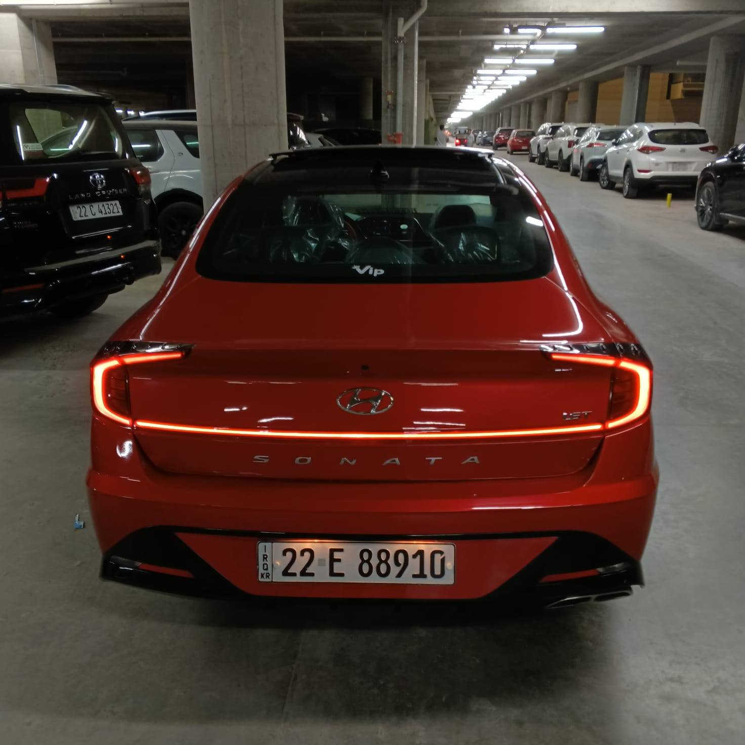 سلام عليكم سوناتا موديل 22 سياره كلين بدون حادث صار بيه بغداد جاملغ بدون دواخل بدون يرباك سياره بيه بس قطعه وحده صبغ فقط مكينه 1600تيربو خير من الله سياره فول مواصفات رقم ربيل بسمي تحويل ثاني يوم سعر 180$وبيه مجال ***********
