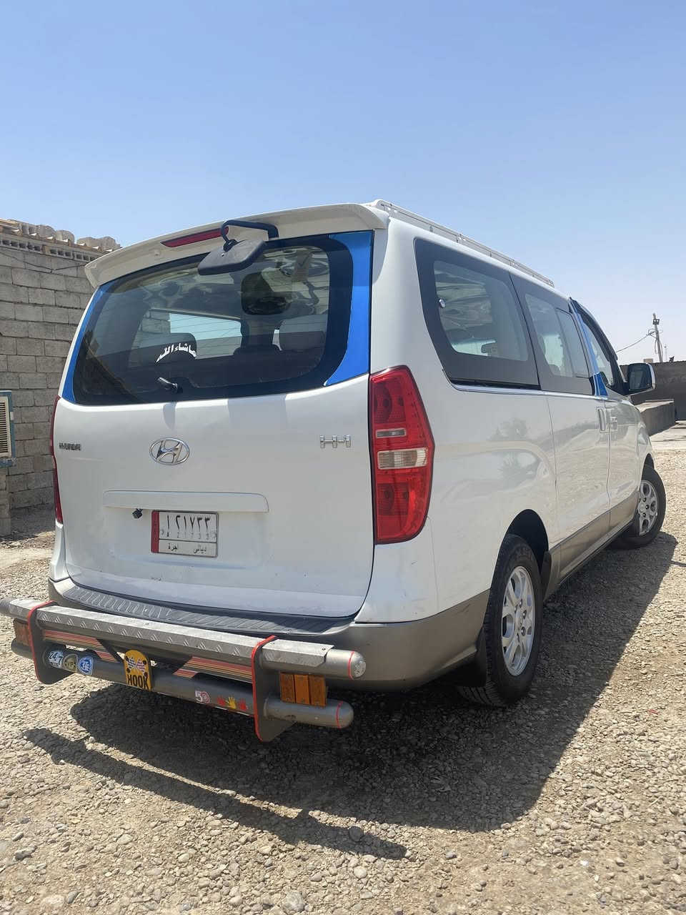 سلام عليكم
للبيع مفتوح 2012
محرك جديد حداديه جديده 
قطعه وحده تبديل +بارد بجنطه واضح بصوره 
سياره خير من الله سعر 155💸💵 ومجال 
الخاص مغلق اتصل هـ***********
