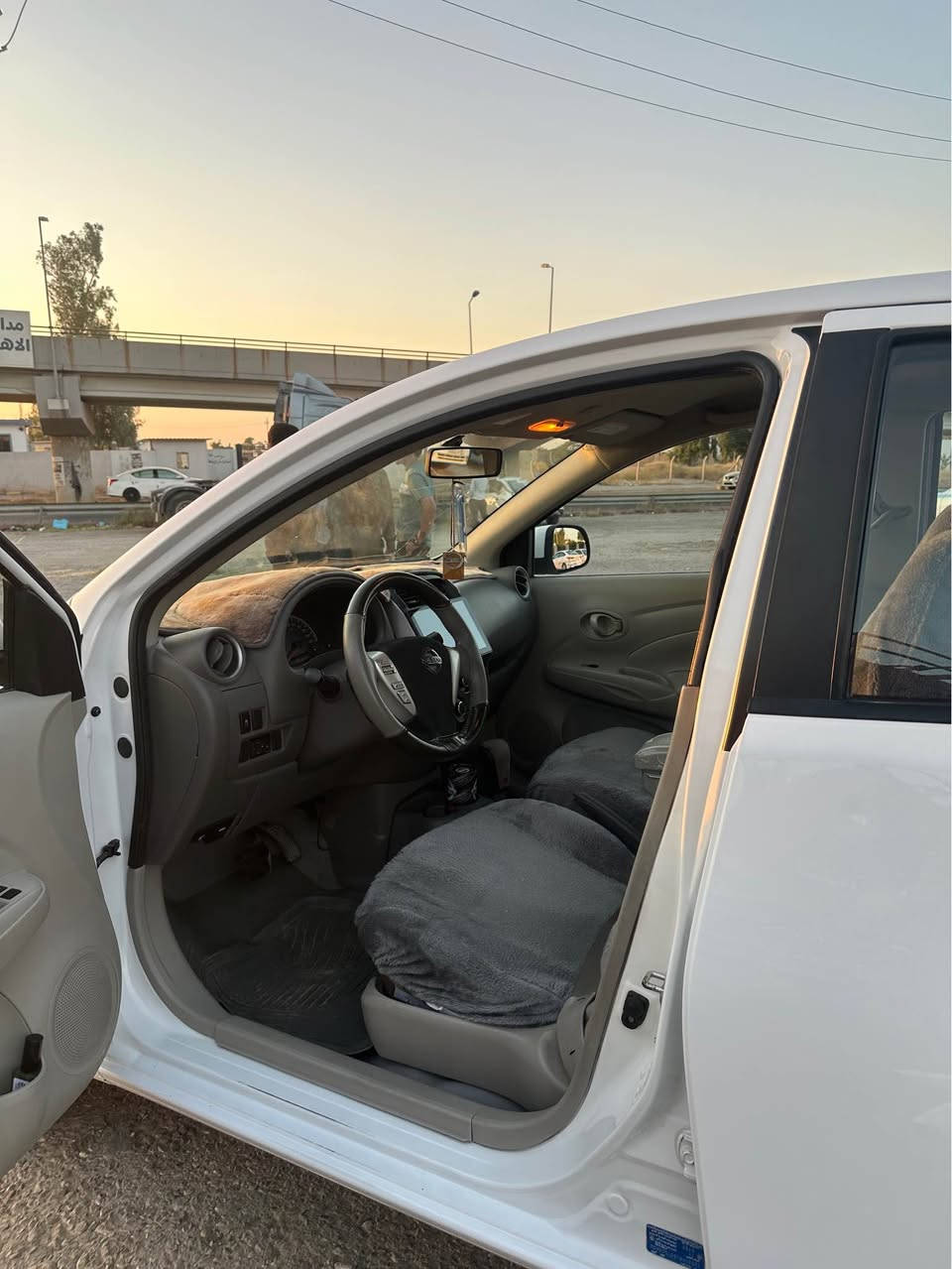 نیسان سنی لاكشمباي موديل 2019 
مواصفات :
جامين كهربائي 
مرايه كهربائي
سكان فوليوم
شاشة ايبات كامرة خلفي
سعر:دفتر و بیها مجال
سنوية منتهي شهرين 
رقم:***********
رقم:*********** كركوك, العراق

