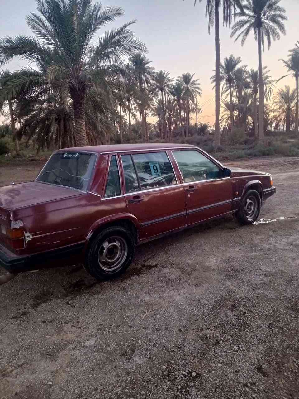 السلام عليكم للبيع فولفومديل 90محرك كيراوتوبلادمامحورسنوية جديدة  لحد28السعر23بيهامجال مكان السيارة الديوانية ***********
