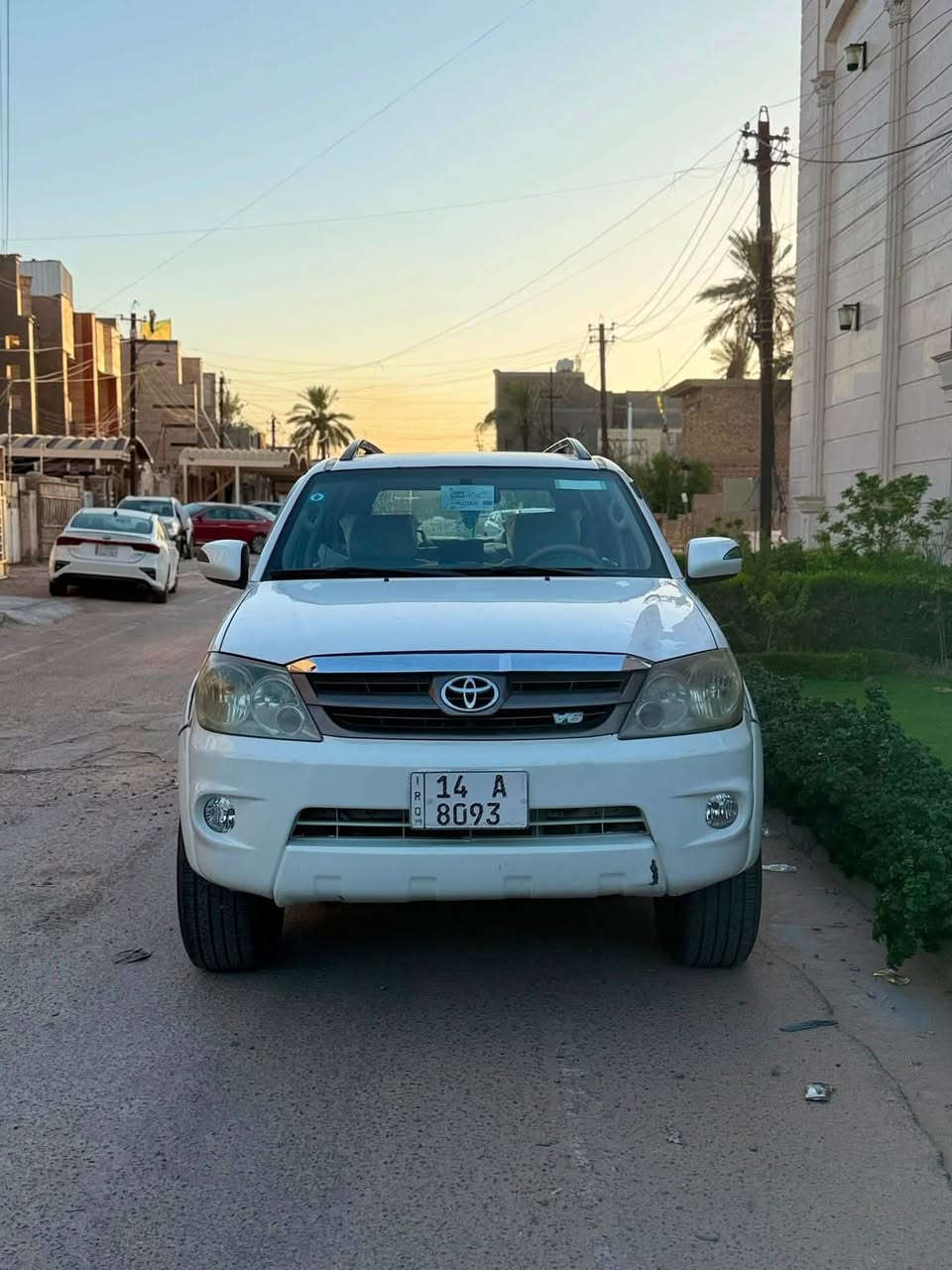 فورجنر2006 خليجي رقم بصره باسمي حره تحويل ثاني يوم هزه وسنويه وارقام كله جديد مكينه وكير خير من الله مكينه6سلندر4000فور ويل سياره بيه قطعه وحده صبغ جاملغ خلفي وباقي سياره مكفول اثر صبغ بطش مكفوله من ظرر سياره صدر الامامي وخلفي جديد تبريد ثلج قطعتين شاشه كامره بجم كله زنون تخم تاير جديد ماشيه200الف مكان سياره بغداد المشتل رايده126ورقه***********
