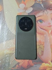 تليفون Xiaomi  الترا 13  رام12 بلون اخضر فستقي  ذاكره256كيكابايت  مستع...