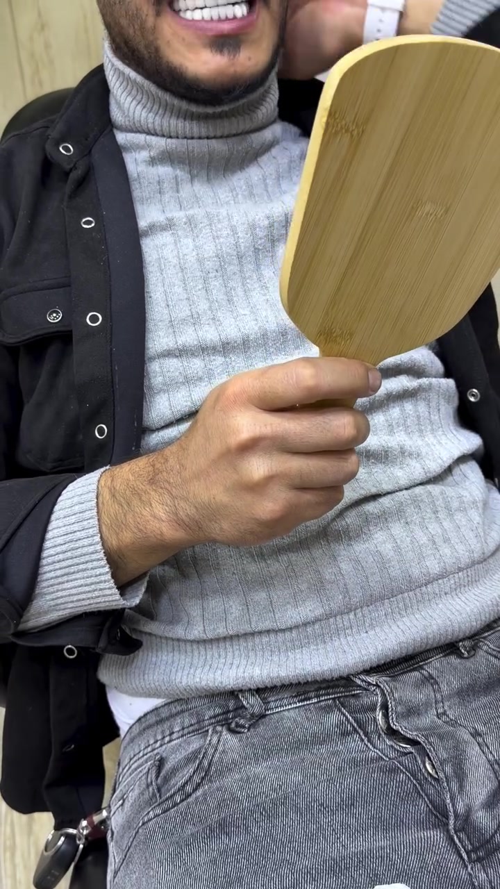 رأي مراجعنا العزيز ب ابتسامتة..🦷♥️
.
.
.
عنوان العيادة 🦷🤍✨

الرمادي _شارع المستودع _مجمع النخبة الطبي 
مبنى المحافظة مقابيل الضريبة القديمة مباشرة
 

للحجز والاستفسار الاتصال ع الرقم: ***********
او مراسلة صفحة العيادة 

أوقات الدوام من الساعة من ١١ صباحاإلى الساعة ٩ ليلا
