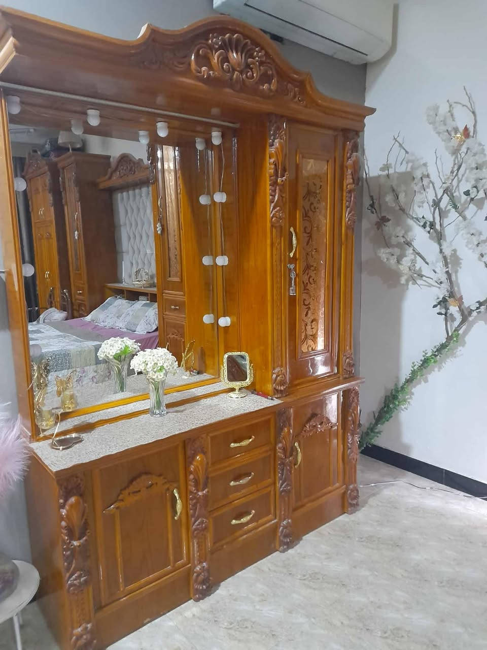 غرفه صاج ثكيله ضخمه جديده ونظيفه سعره مليون و700مكان حي  جهاد


**إذا كنت صاحب هذا الإعلان وتريد حذفه لأي سبب، رجاءا أرسل رسالة إلى الدعم الفني**