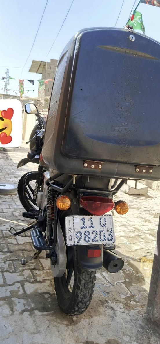 دراجة بوكسر لبيع موديل 220 دراجة نضيف تفحص و تأخذ دراجة نكرة وسلف رقم وسنوية تحويل ثاني يوم عنواني بغداد تواصل علة هاذة رقم ***********
