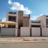 ٣٠٠م • مؤثث • مجمع مدينتي