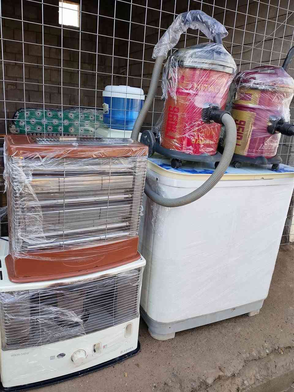 مكانس كهربائيه سعر المكنسه 30 الف شرط لتشغيل . صوبات للبيع سعر لصوبه 65 . سعر الصوبه الكهربائية 20.  ***********
