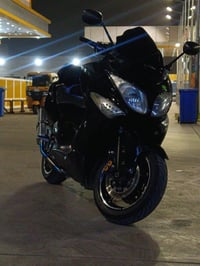 تي ماكس 2011  دراجه كفاله كلها عنوان الشعب السعر 32 وبيه مجال  جيب فيت...