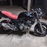 سيبي ٤٠٠ • بدون اوراق • مكينه مفتوح