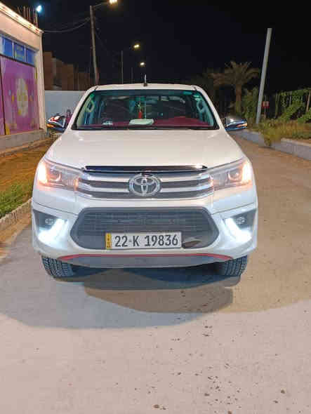 السلام عليكم للبيع تويوتا هايلوكس تي آر دي 6سلندر كويتي مكفوله كفالة عامه جديده وجاهزه من كلشي والهزه جديده السعر 310 بيع مستعجل للاستفسار ***********

