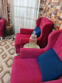 كنبة • صالون • مفروشات