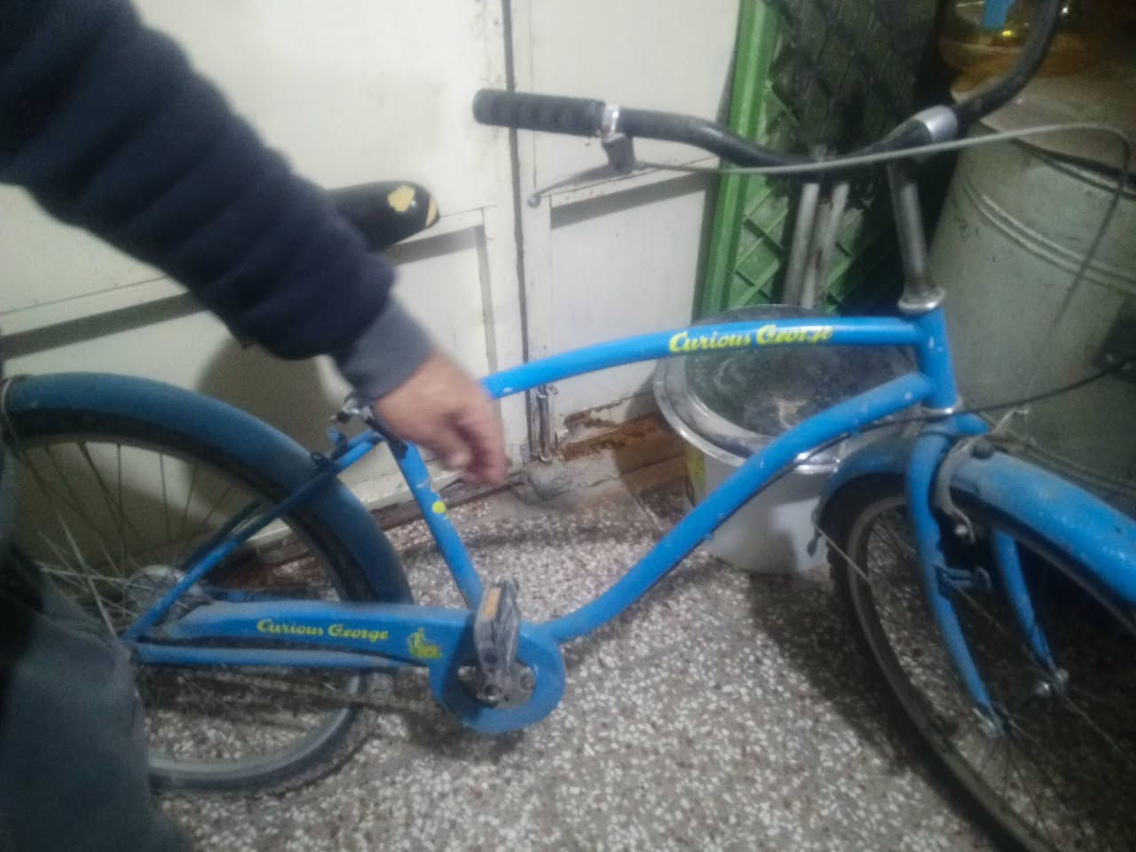 السلام عليكم
بايسكل للبيع تكسي حجي 26نضيف جدا بغداد الشعب ***********
