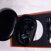 ايربود • ٣ في ١ • مترجم