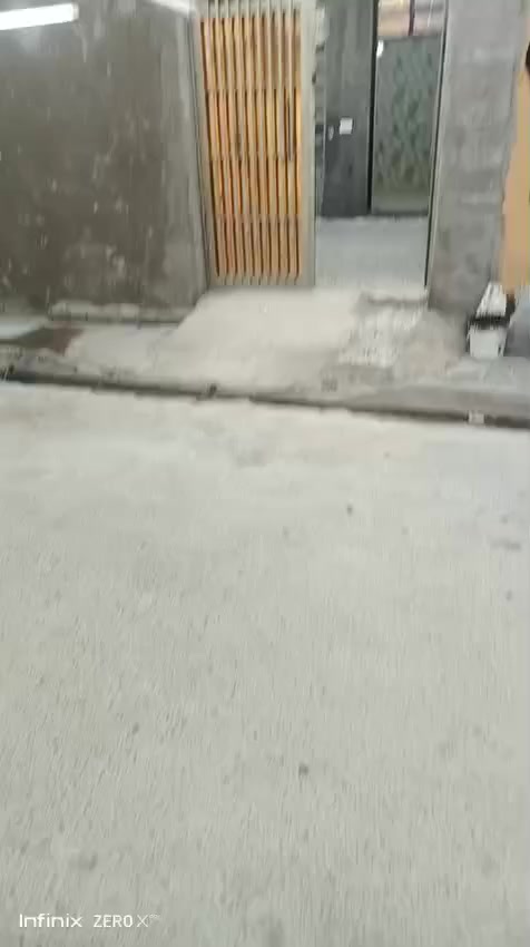 سلام عليكم بيت اللبيع في منطقت حي بتول صفحت بحث العلمي مساحه 110بيت كامل ماناقصه اي شي رقم الهاتف ***********
غير متواجد عل فيس
