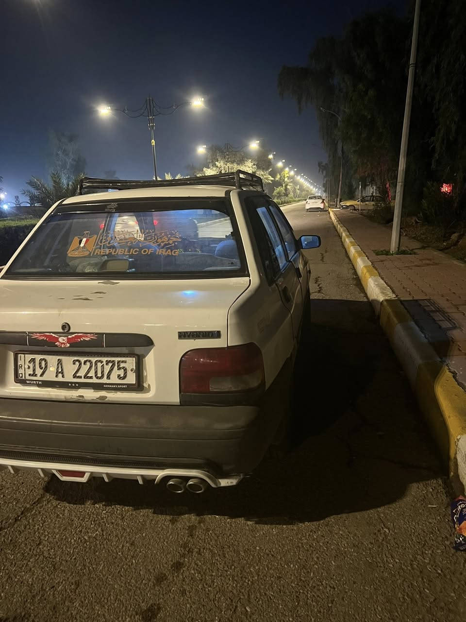 السلام عليكم ..سايبه للبيع موديل 2010 رقم نكليزي عنوان بغداد
سياره بيهه خيط تبخير  السعر 26ورقه 
اتصال عبر الواتساب ***********
