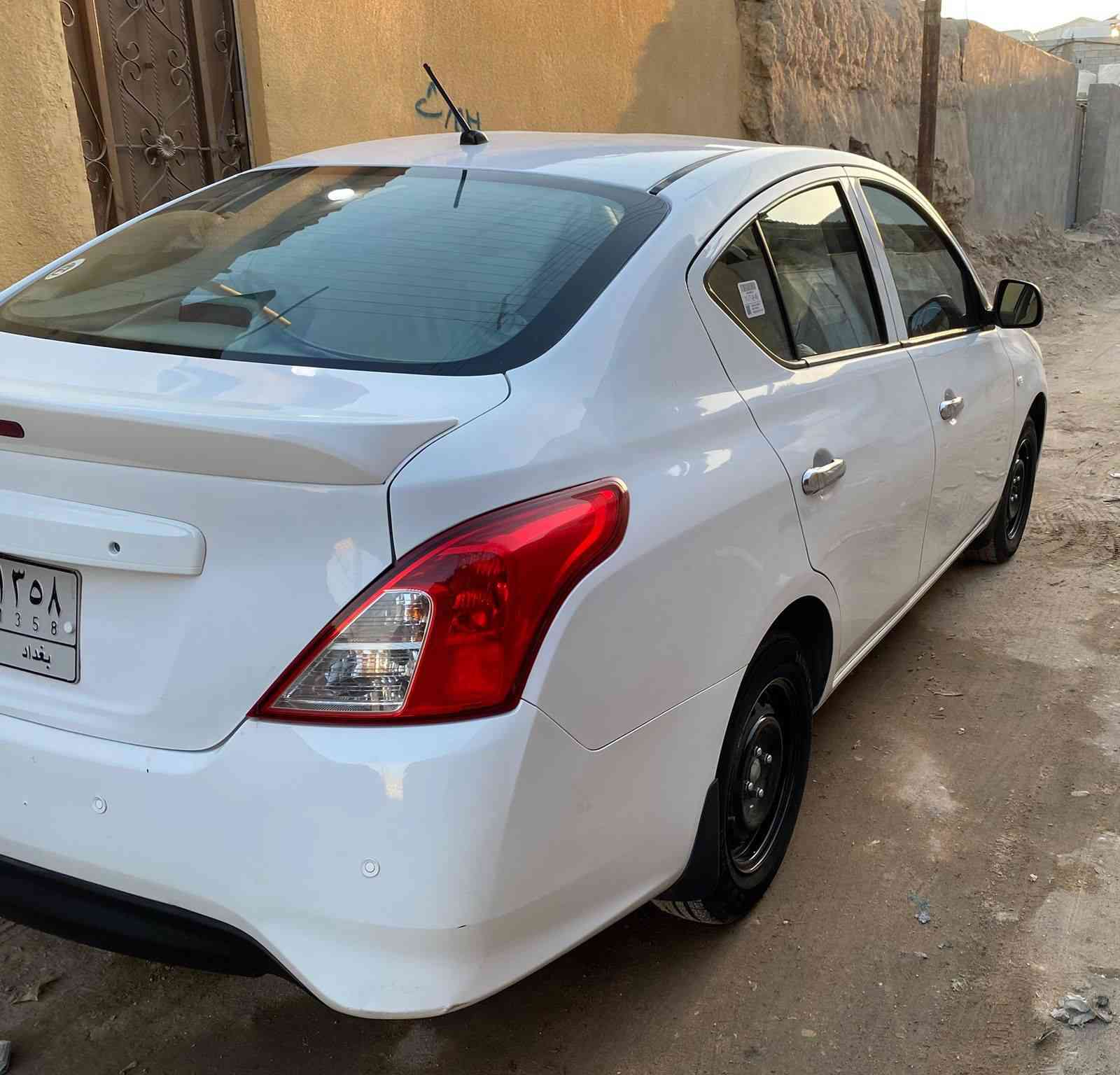 سلام عليكم صني هندي مديل 22 كفاله عامه 
حداديه وتخم تاير جديد / سنويه ل 27 
سعر 112وبيه مجال تواصل ع رقم مكاني بصره *********** مكلف بنشر
