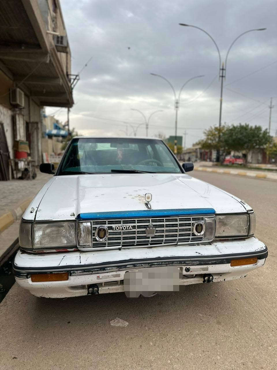 سلام عليكم 
سيدان 1990 بلاد 
مراوس او بيع 
***********
ذي قار
