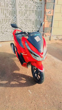 PCX • الجيل الثالث • شارع الصحه