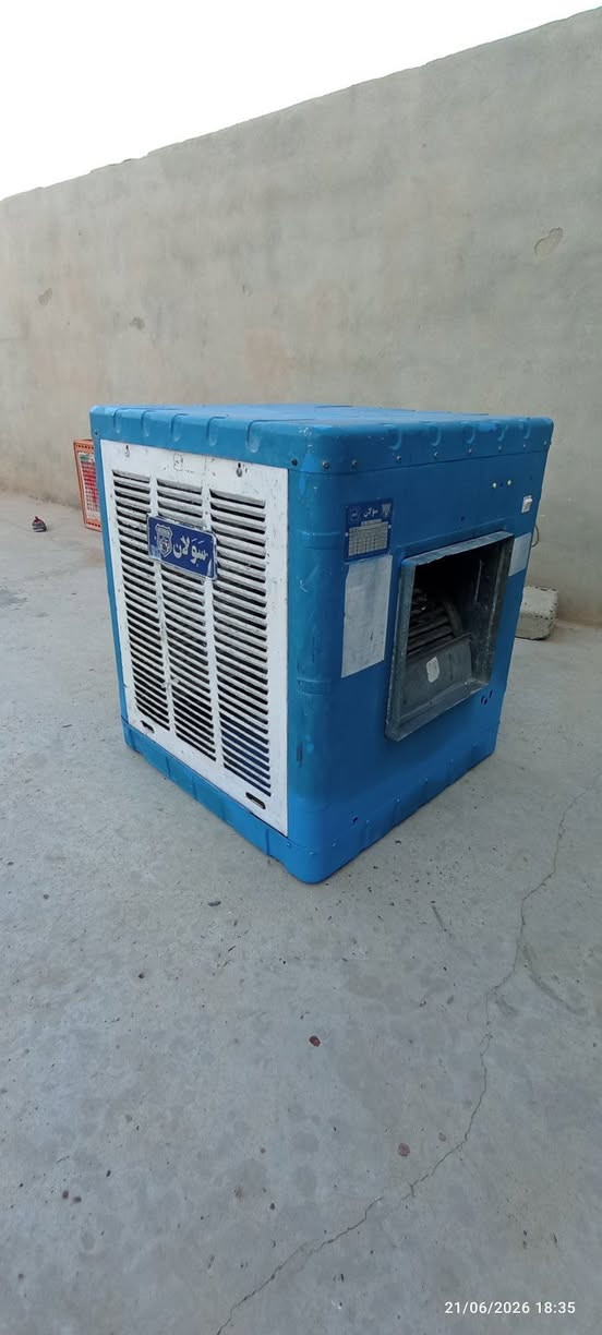 مبردة للبيع نوعيا تقيل اصلي سولان 
ابو ختم سرعتين شغال نضيف مابي خياسان مكان موصل جانب ايمن شراي خابر على رقم 
***********
***********
