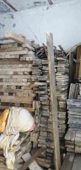 سلام عليكم قالب كامل البيع معة جكات ٤٠٨معة بلايود مال درج باية ومراية العدد درجين العدد ٢١ مكعب ابيع شلعة ما ابيع مكاعب شلعة هوة وجكاتة العنوان ميسان العمارة رقم *********** انا مكلف بل نشر
