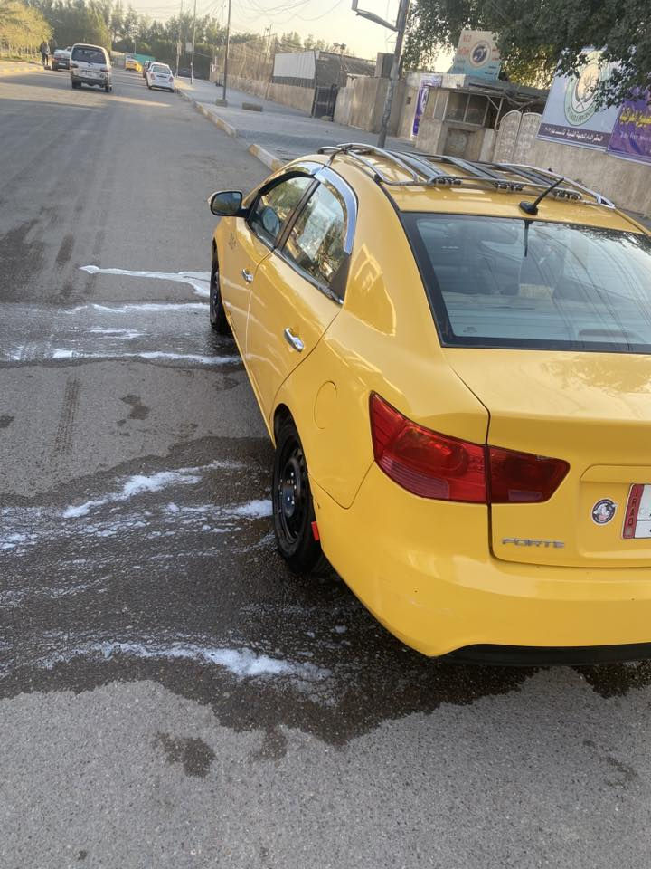 سلام عليكم سياره فورتي للبيع مديل 2010 سياره خير من الله ما بيه اي نقص سياره كندي بيه جاملغ خلفي بس يم ل بازين سعر *********** مكان ديالى خان بني سعد
