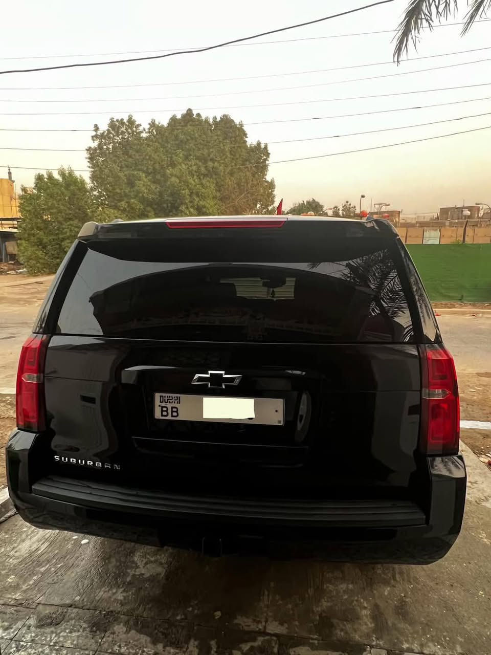 سلام عليكم من رخصة الادمن شوفر XL امريكيه مديل 2019 بيهه قطعه صبغ  جاملغ امامي الايمن فقط سعر 155وبيهه مجال رقم تلفون ***********
