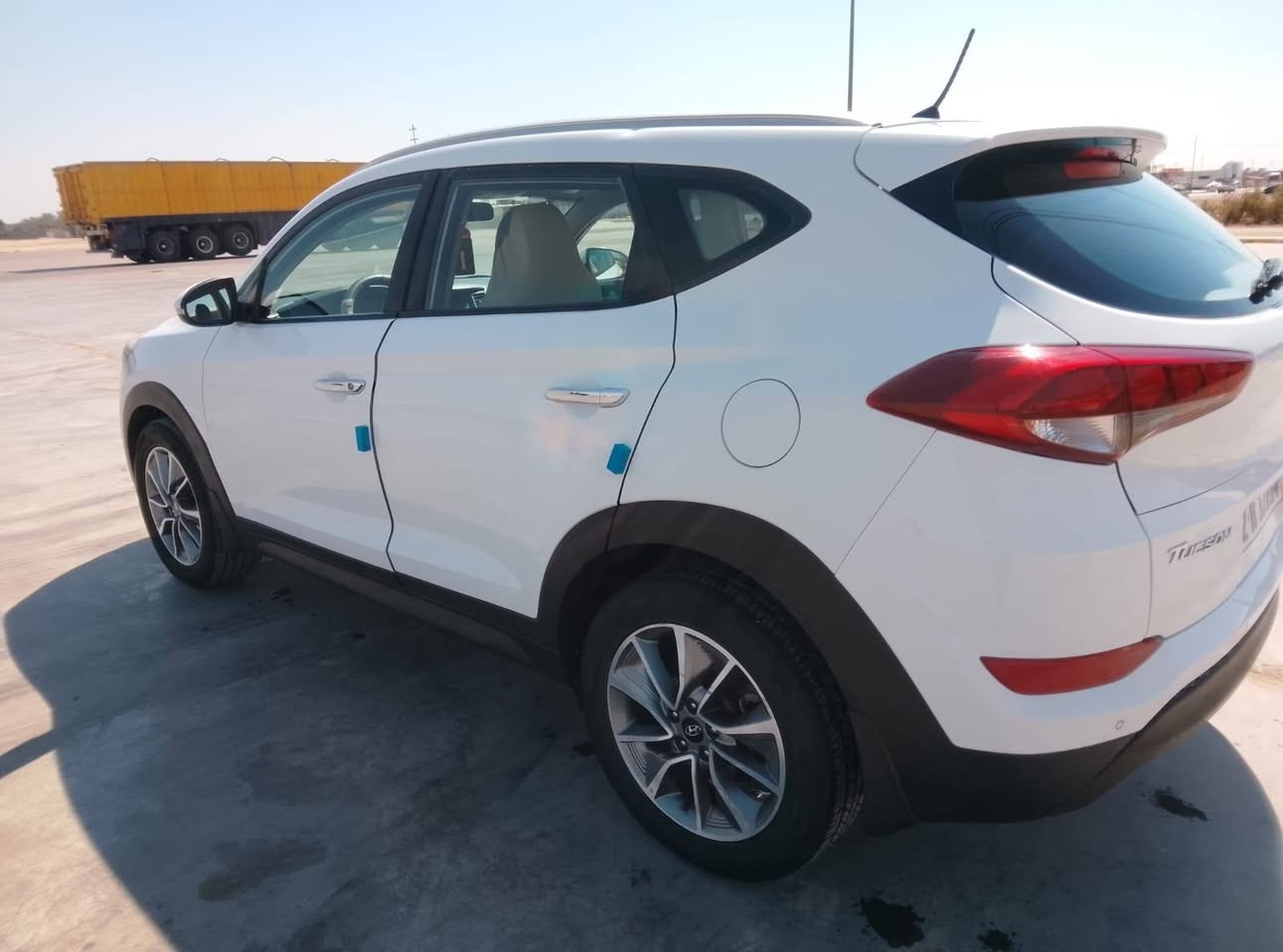 سلام عليكم للبيع توسان 2018خليجيه رقم شمالي ( اربيل) تريد وكاله تريد تحويل مكفوله كفاله عامه عده تكحيل كارت بل بنيد وجاملغ الأمامي صور سونار بالمنشور سعر( 175) $ وبيه مجال الستفسار ***********
