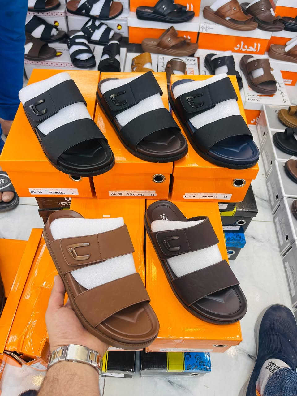 عرض خاص عرض نار صار 
شحاطه طبي من نوع فيرزاجي 
السعر 17 
الجلد تركي 
طركه طبيه 
قالالمسيبب مضبوط 
قياس 40,41,42,43,44،45
توصيل الكل العراق لدينا 
العنوان بابل شارع الحسينيه 
الحجز ***********
