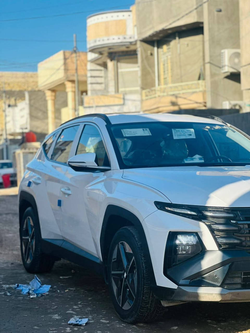 السلام عليكم 
توسان للبيع موديل 2025 خليجي رقم بغداد مكفوله كفاله عامه حته من الزلغ بشرط الفحص 
للمواصفات 
بصمه تشغيل/ بصمه بيبان/ تشغيل عن بعد/ جي بي اس/ هند بريك بصمه/ جنطه كهرباء/ كراسي كهرباء اماميه/ مكينه 4 سلندر/ كامره دواره/ نضام مانع انزلاق/ نضام نزول منحدرات/ كير 7 نمر 
سبير ما نازل / وباقي المواصفات معروفه/ 
مكان السياره بابل/
 رقم الهاتف/***********/ اسيا 
رقم الهاتف/***********/ اثير 
السعر /225/ وبيها مجال حك الجيه
